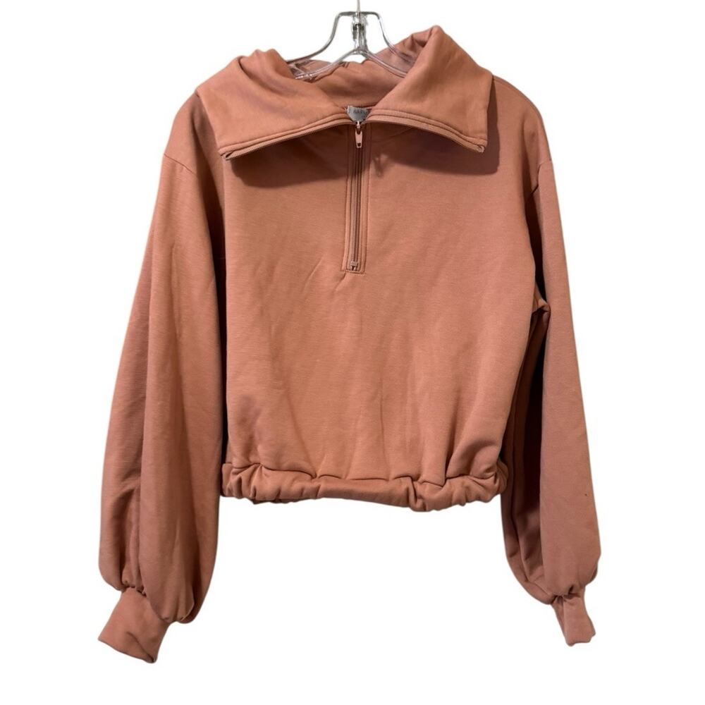 Warm & Cozy Lifestyle Women Size Medium 1/2 Zip Sweatshirt Runched Bottom Preppy